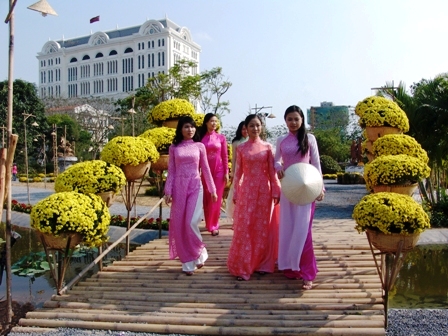 Hô Chi Minh-Ville  foire florale printanière de Phú My Hung 2015