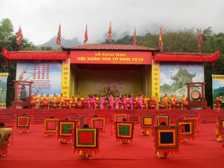 Khai hội xuân Yên Tử 2015