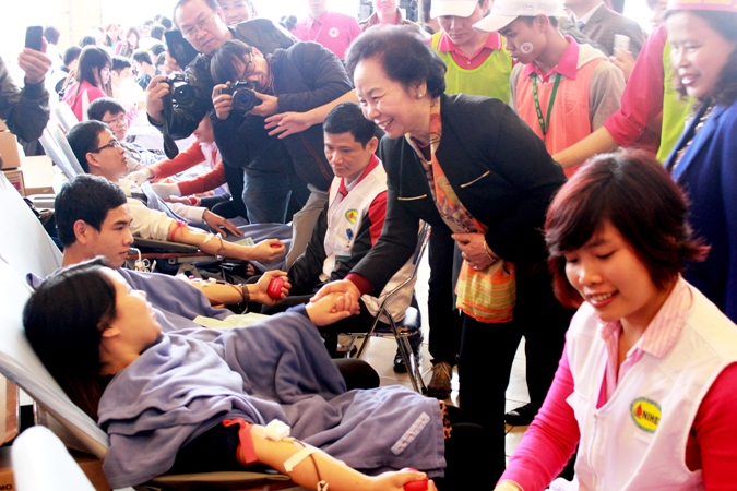 Hanoï succès de la fête du printemps rouge 2015