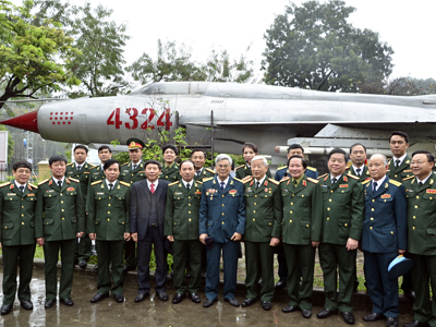 Two pieces of Vietnam Military History Museum recognized as national treasures
