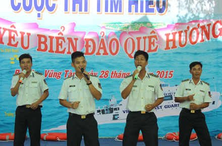 Tuổi trẻ với biển, đảo Tổ quốc
