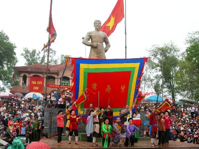 Bac Giang  ouverture la fête de Yên Thê 2015