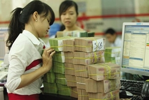 Lenders post record asset values