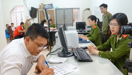 Tăng cường cán bộ có năng lực, phẩm chất làm công tác quản lý căn cước công dân