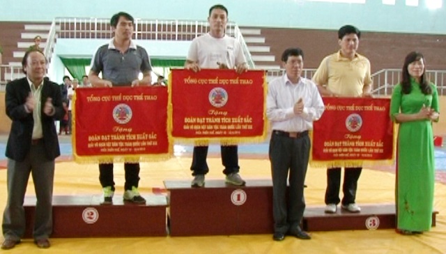 Hà Nội giành giải nhất toàn đoàn giải vô địch Vật dân tộc toàn quốc