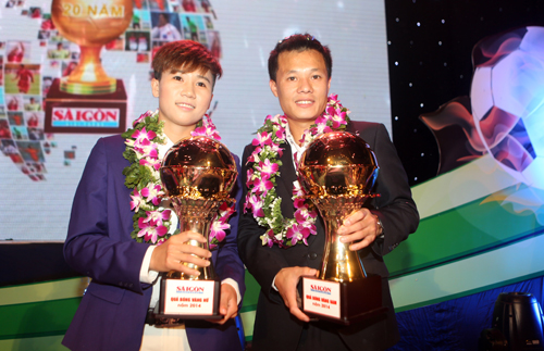 Thành Lương và Tuyết Dung giành Quả bóng vàng Việt Nam 2014