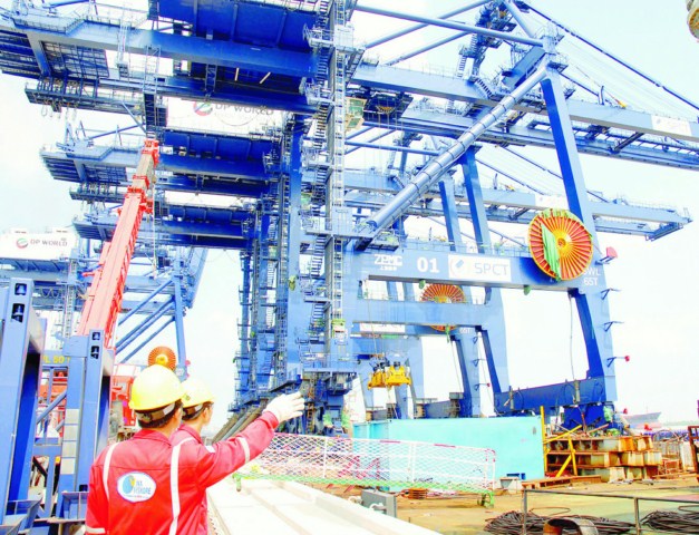 Viet Nam’s GDP growth is forecast to edge up to 6 2 percent in 2016