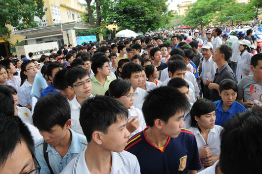Sinh viên ra trường thất nghiệp ngày càng nhiều, vì sao