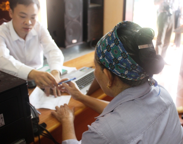 Hội Phụ nữ xã Ba Trại, Ba Vì Cầu nối tín dụng với các hộ nghèo, cận nghèo và gia đình chính sách