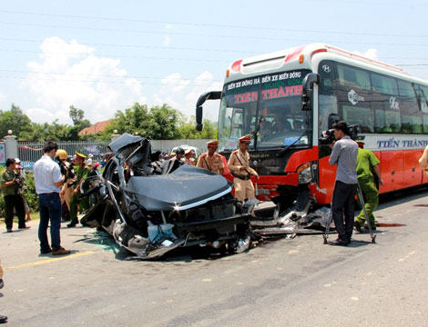 Đà Nẵng Tai nạn giao thông nghiêm trọng làm 4 người chết, 3 người bị thương nặng