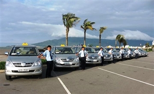Dà Nang les chauffeurs de taxis, «ambassadeurs touristiques» de la ville