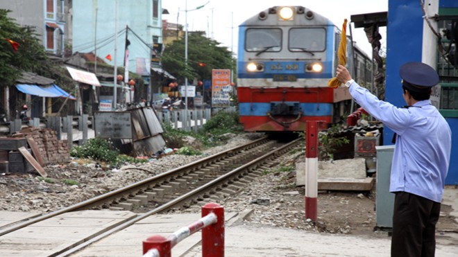 Xã hội hóa đầu tư vào đường sắt cần mở “nút thắt” về cơ chế