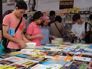 Book festival opens at National Library