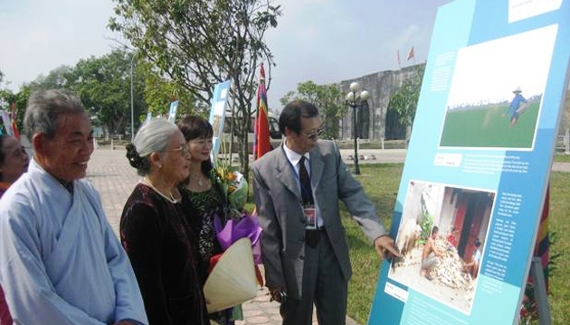 Ouverture de l’exposition photographique Patrimoines mondiaux du Vietnam