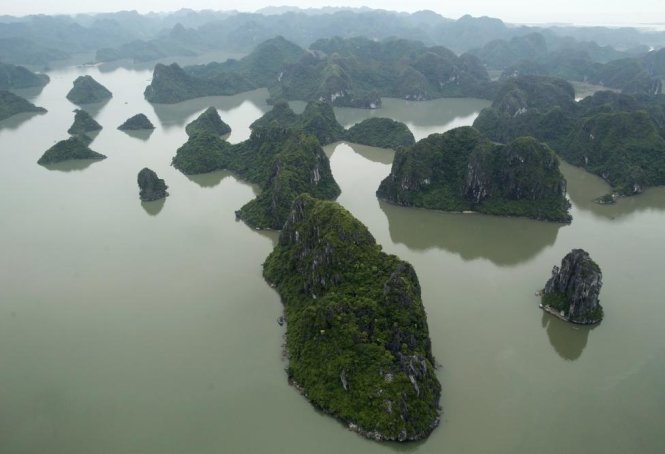 Ha Long bay spectacular from seaplane