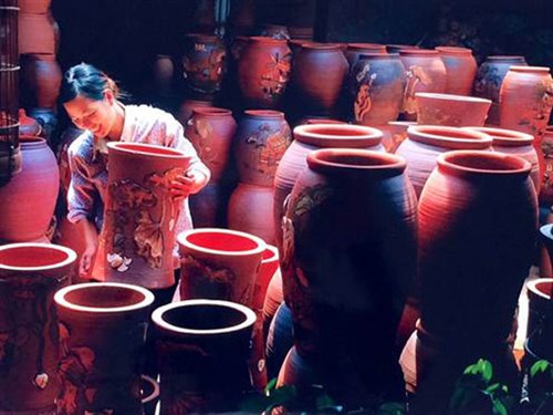 Liên hoan ảnh nghệ thuật khu vực đồng bằng sông Hồng lần thứ 18