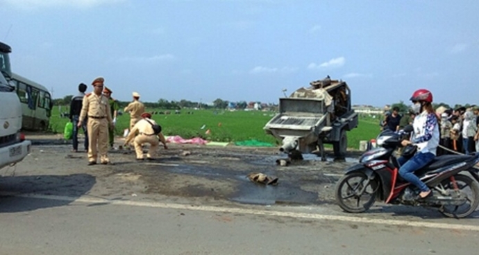 Khởi tố vụ tai nạn giao thông làm 5 người chết ở Phúc Thọ, Hà Nội