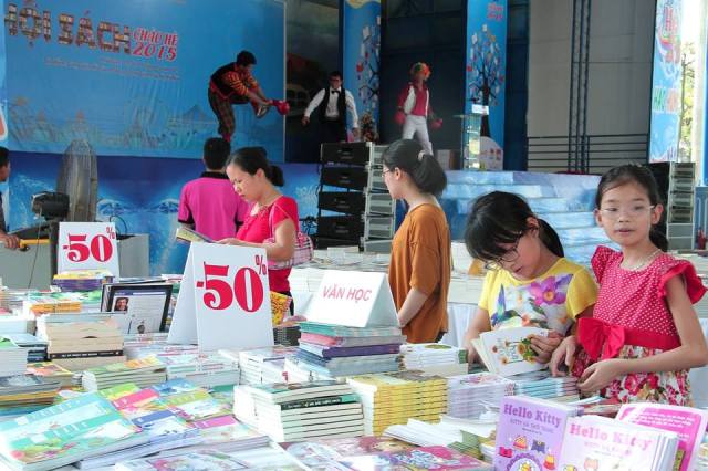 5 vạn cuốn sách tại Hội sách Chào hè 2015