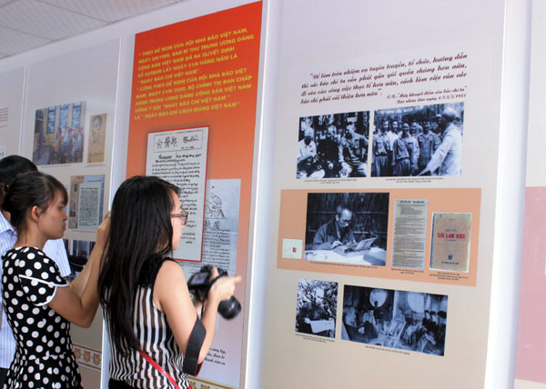 Nguyên Ai Quôc, Hô Chi Minh, et la presse révolutionnaire vietnamienne