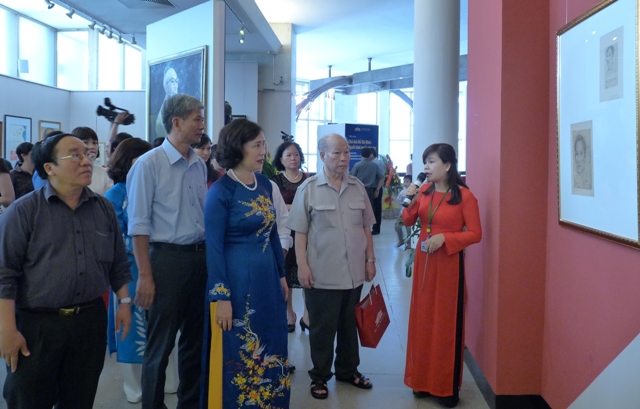 Exhibition on President Ho Chi Minh – the creativity inspirer