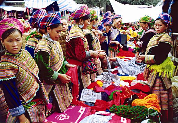 Sa Pa đón hơn 60 000 lượt du khách dịp nghỉ lễ 30 4 và 1 5