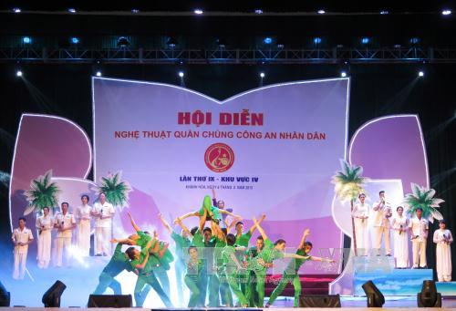 Khai mạc Hội diễn nghệ thuật quần chúng Công an nhân dân Khu vực 4