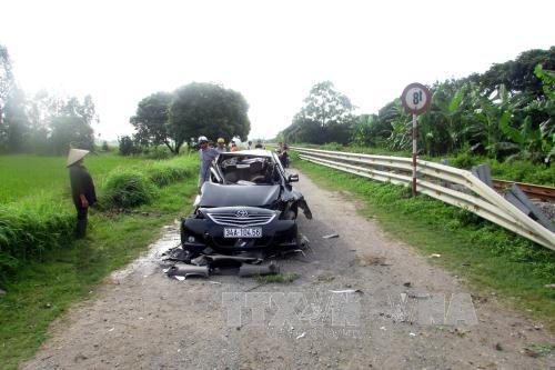 Tai nạn tàu hỏa và ô tô trên tuyến đường sắt Hà Nội - Hải Phòng