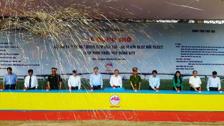 Động thổ Dự án Đầu tư xây dựng cầu Việt Trì - Ba Vì