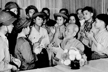 Kỷ niệm 125 năm ngày sinh Chủ tịch Hồ Chí Minh Nhiều hoạt động thiết thực diễn ra tại Nghệ An