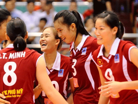 2015年亚洲女排锦标赛：越南女排队跃居榜首