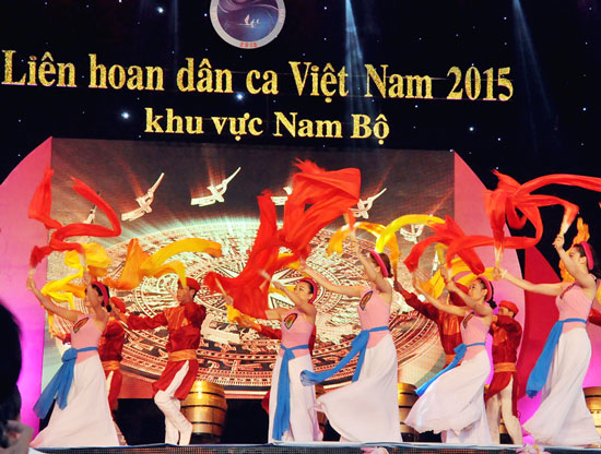 Khai mạc Liên hoan Dân ca Việt Nam khu vực Nam bộ