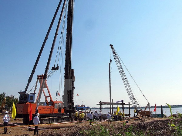 Construction of port serving power plant begins in Soc Trang