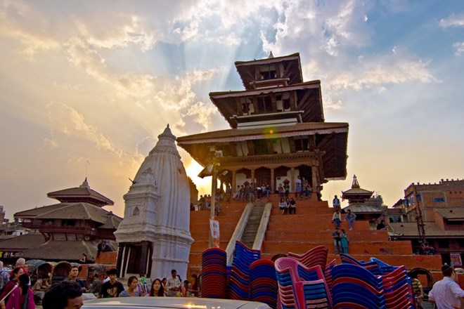 Nepal to re-open damaged heritage sites after earthquake