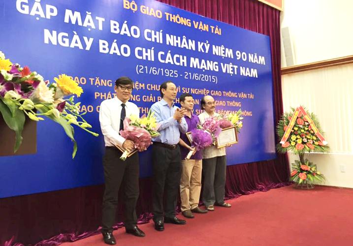 Trao giải cuộc thi viết kỷ niệm sâu sắc về ngành Giao thông vận tải