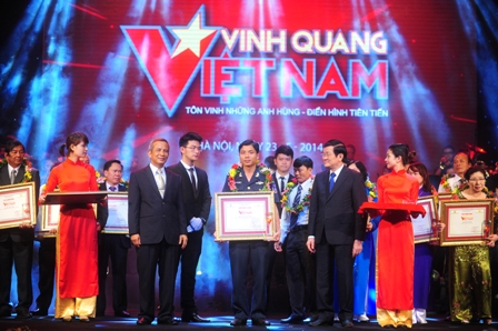 Le programme Vietnam glorieux 2015 se tiendra le 16 août