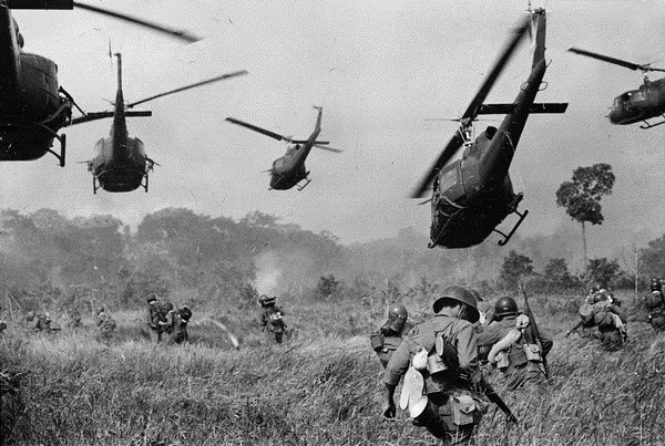 La guerre au Vietnam à travers de célèbres clichés de l’Associated Press AP