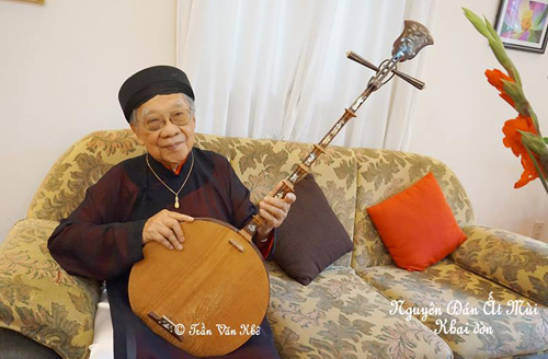 Professor Tran Van Khe passes away at the age of 94