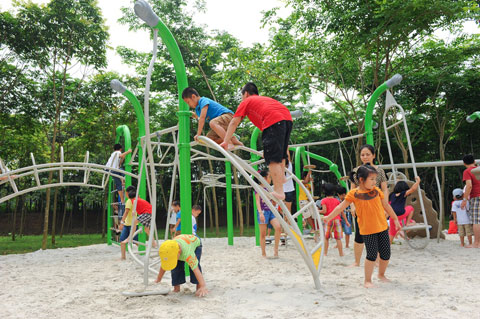Thiếu sân chơi cho trẻ em – bài toán chưa có lời giải