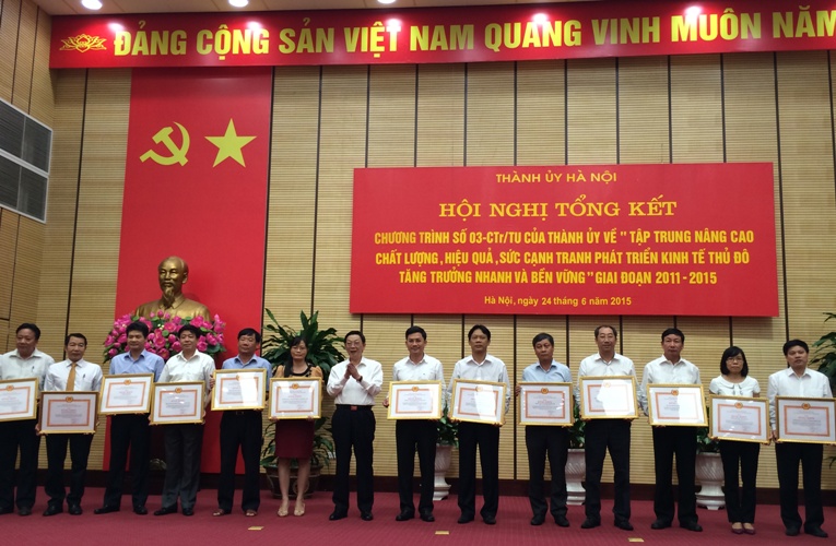 Tăng cường sức cạnh tranh, đưa kinh tế Thủ đô phát triển nhanh và bền vững