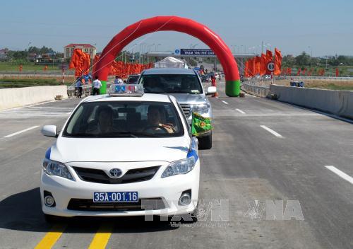 Thông xe đường kết nối cao tốc Cầu Giẽ - Ninh Bình với Quốc lộ 1A