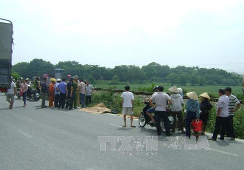 Va chạm với tàu hỏa, một thanh niên tử vong