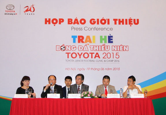 Toyota Motor Vietnam Company launches youth football camp