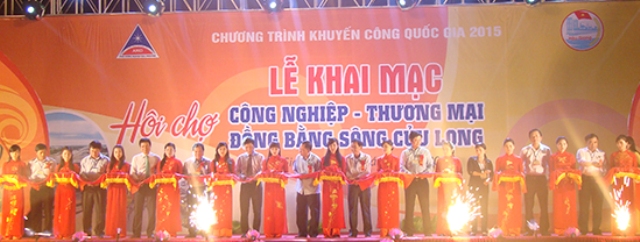 Mekong Delta hosts Trade and Industry Fair 2015
