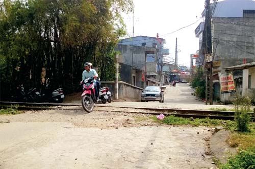 Phú Thọ Đảm bảo an toàn giao thông đường sắt trước nguy cơ tiềm ẩn