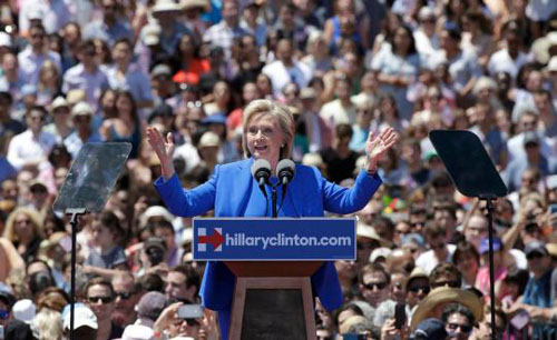 Hilarry Clinton delivers first major campaign speech