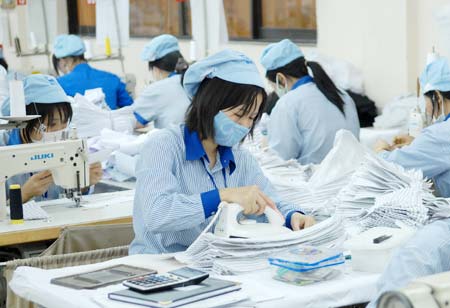 Garment and textile export turnover likely to hit USD27 billion in 2015