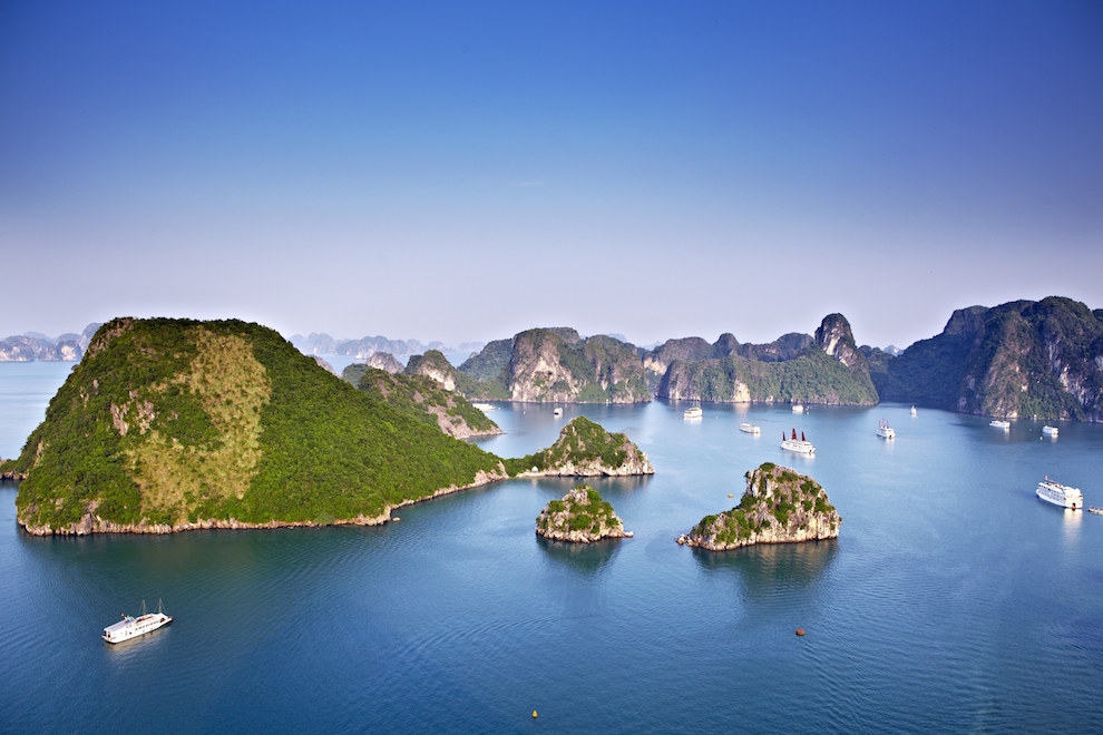 Ha Long bay Top 15 vacation spots “you need to experience before you die”