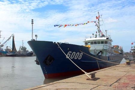 Bàn giao tàu trinh sát cho cảnh sát biển