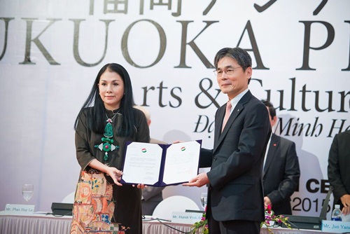 La styliste Minh Hanh, première Vietnamienne lauréate du Prix Fukuoka