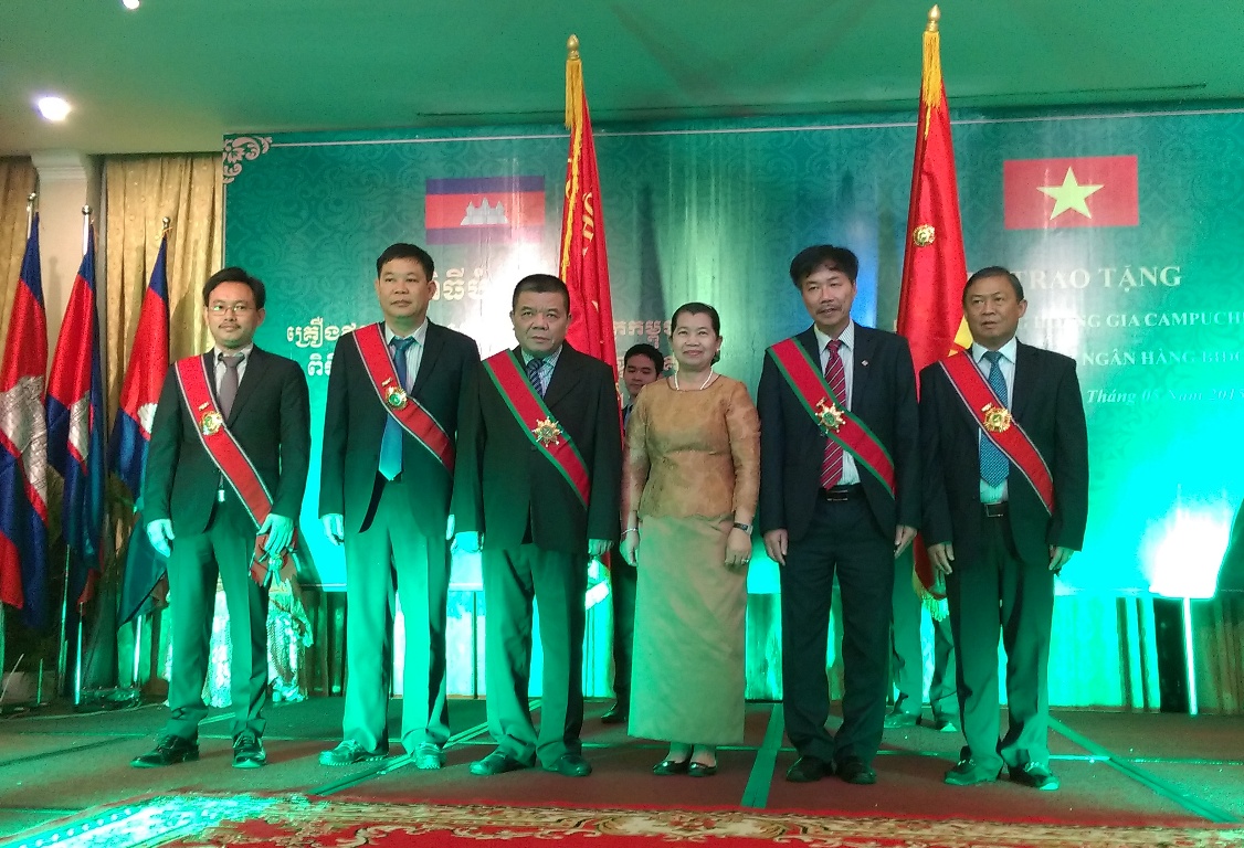 BIDV lợi nhuận trước thuế 6 tháng 2015 đạt trên 3 000 tỷ đồng